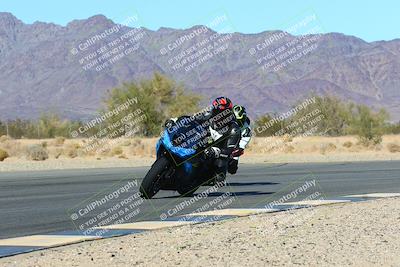 media/Jan-08-2022-SoCal Trackdays (Sat) [[1ec2777125]]/Turn 6 Inside (1pm)/